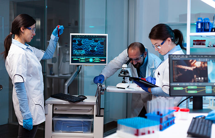 Barcode and RFID solutions for Pharmaceuticals